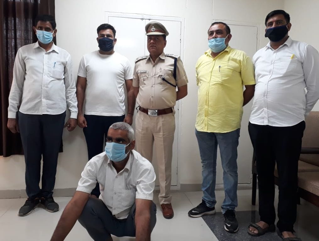 Man arrested with 9.7 Kg marijuana.
