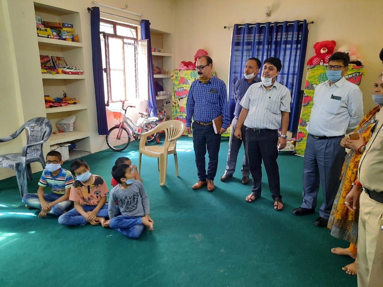 DM in Nari Niketan Almora