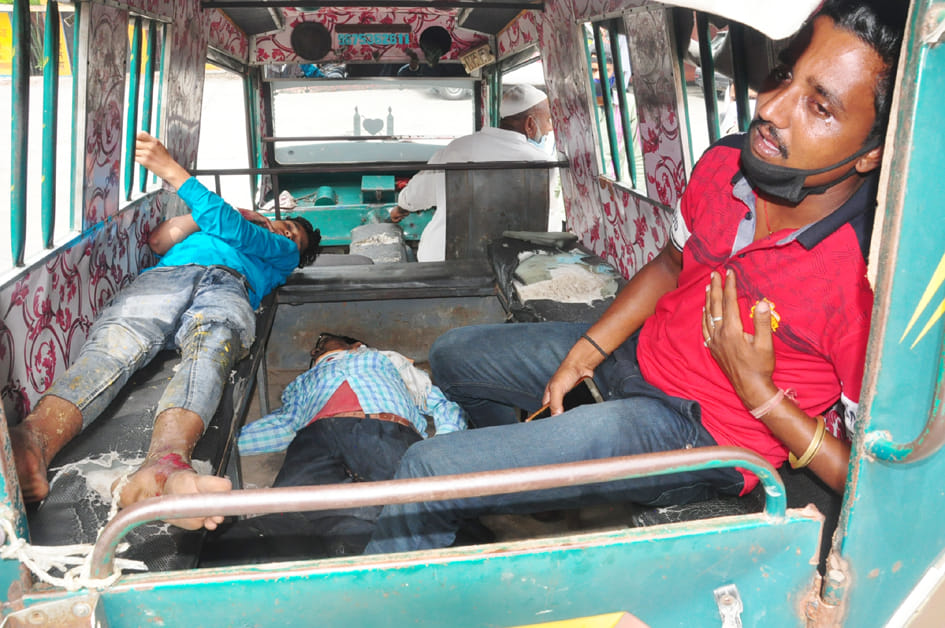 Father dies in road accident, son injured
