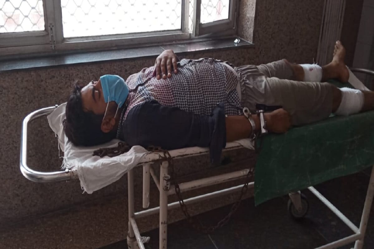 Meerut Double Murder Case: Accused Shamshad have arrested by police and injured in encounter