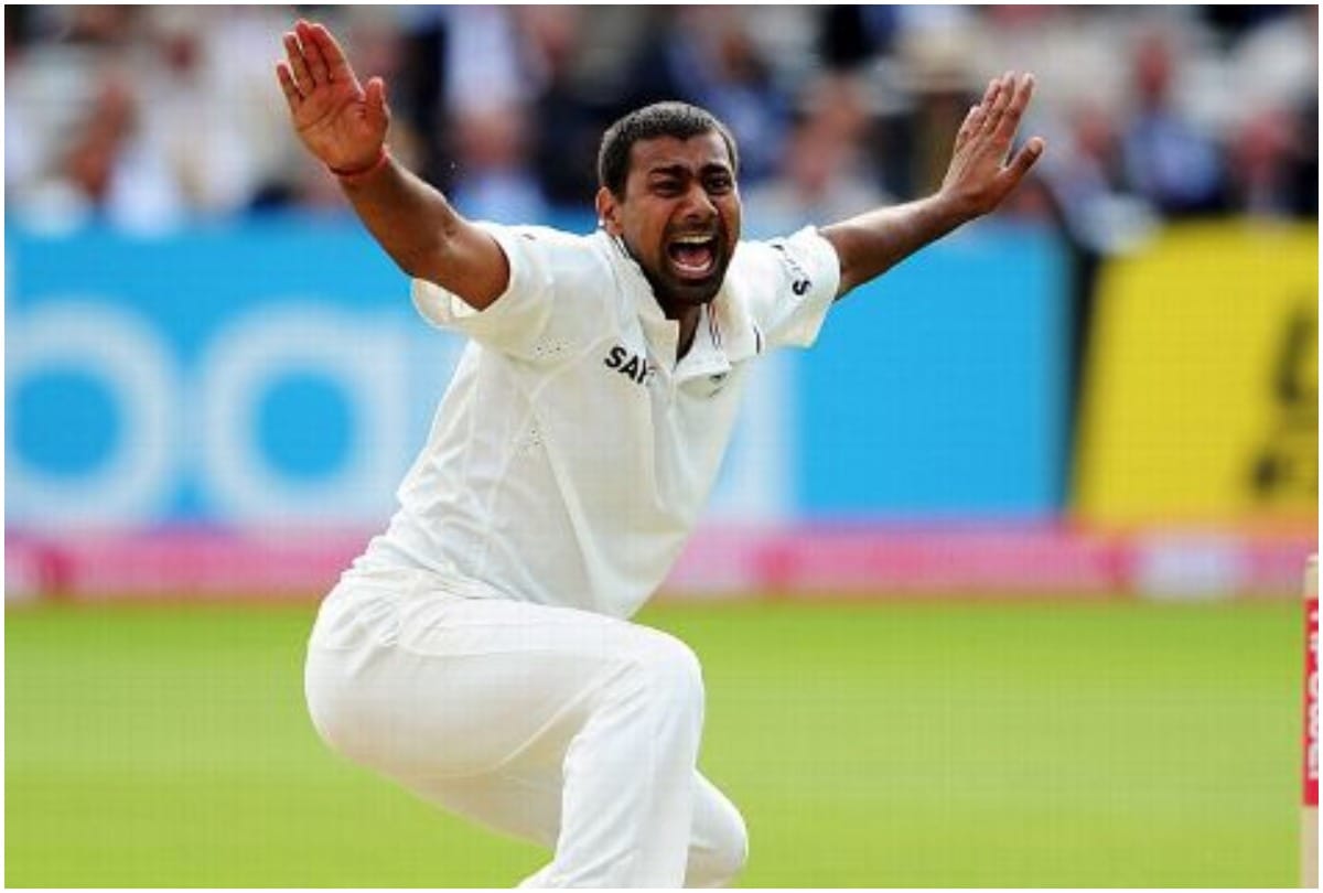 We had trouble with you before MS Dhoni told Daryl Harper as latter banned Praveen Kumar on Test debut