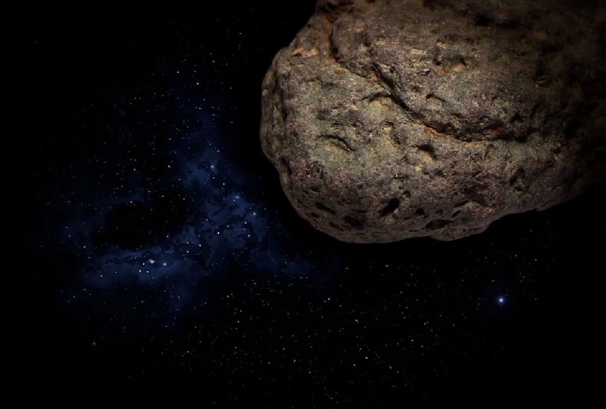 world in danger big asteroid 2018 ah coming to earth may cause more devastation than nuclear bomb