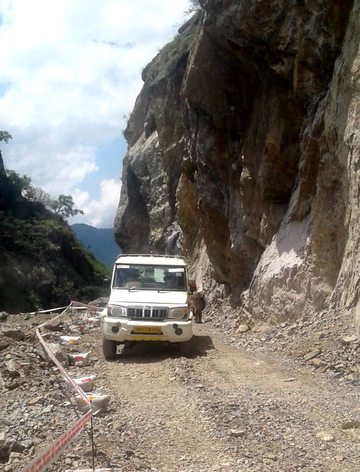 Badrinath Highway opens in Parrot Valley after six days