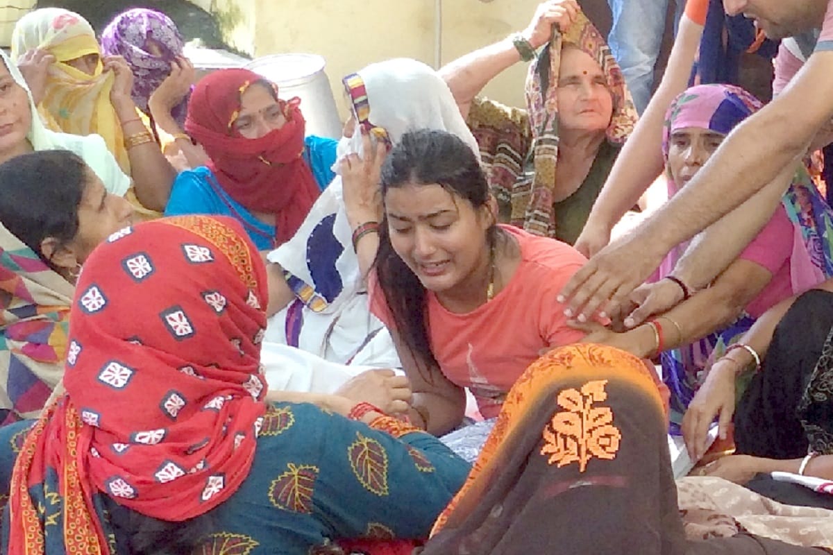 Husband and wife died from electric current in a village of Bijnor at Uttar Pradesh
