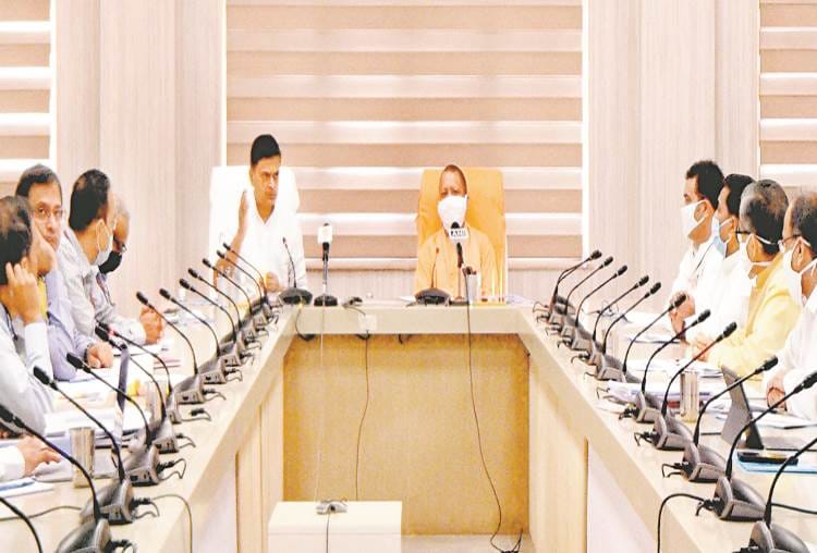 Install smart and prepaid meters to reduce line losses, says minister R.K singh