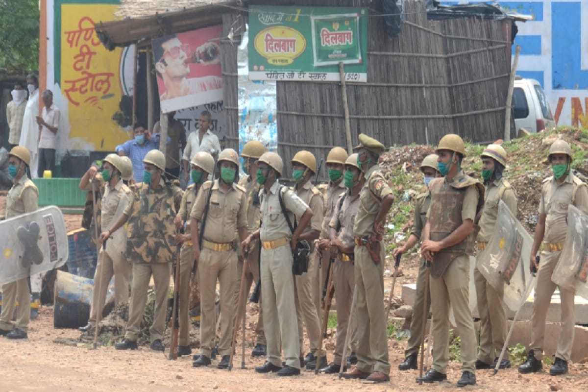 Baghpat: Houses and religious places demolished due to highway construction, uproar