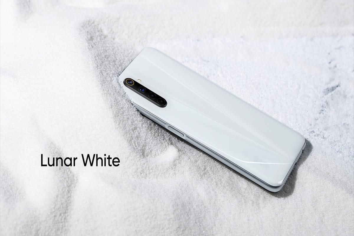 Realme 6i smartphone first sale today via flipkart know price offers specifications