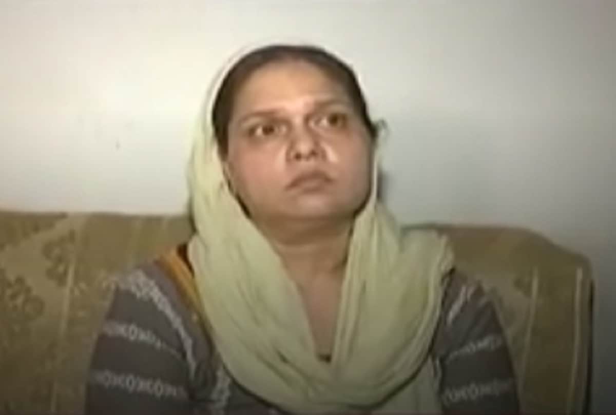 Vikas Dubey wife Richa Dubey apologized to Chief Minister yogi adityanath new revelations about husband