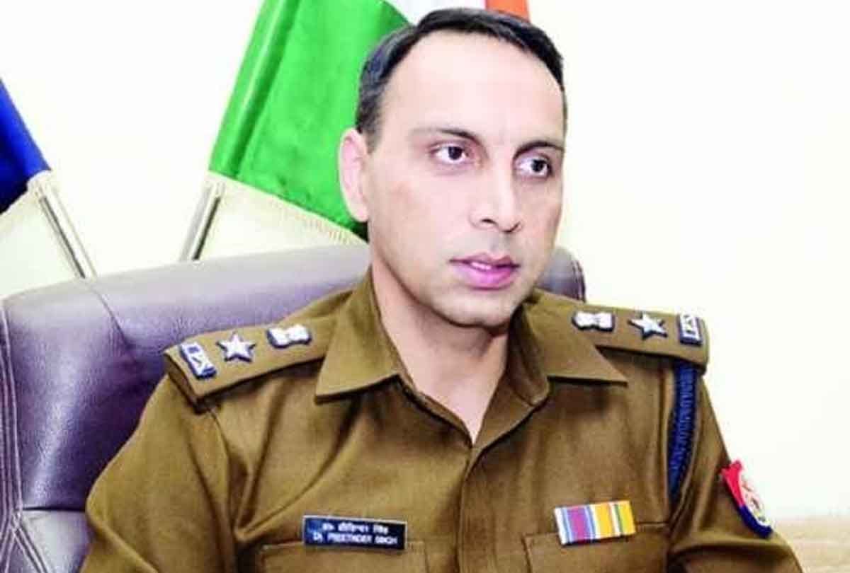 15 IPS Officers in up have been transferred