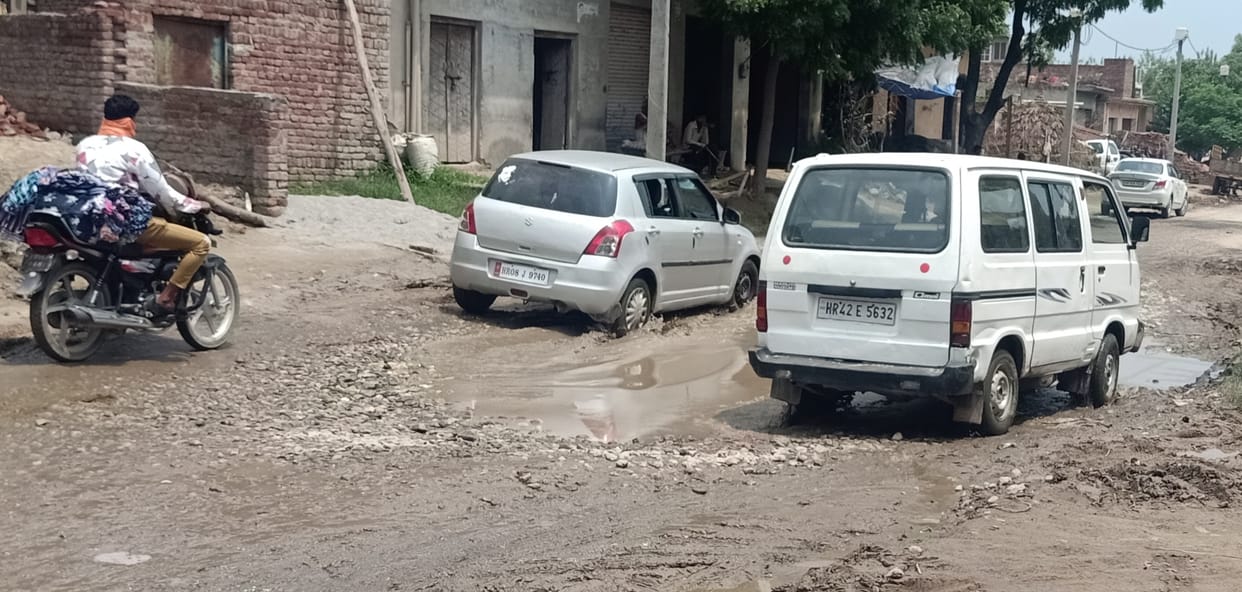 Bidauli-Chausana Road