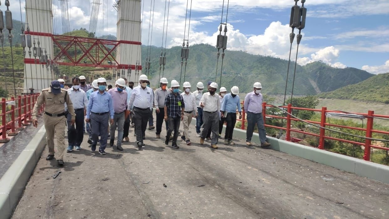 Construction of Dobra-Chanthi bridge completed before September 15: Makhaloga