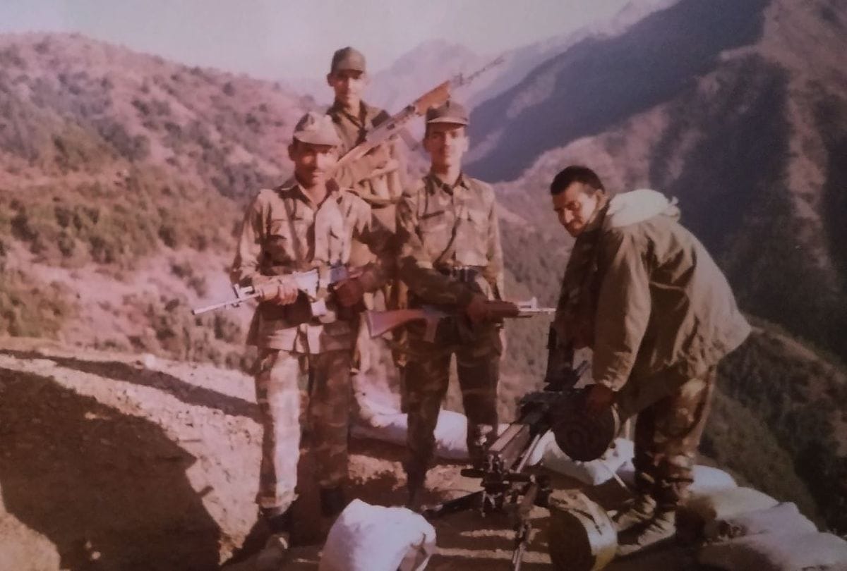 Kargil Day: Indian army climbing mountain for two day and captured two Pakistani posts