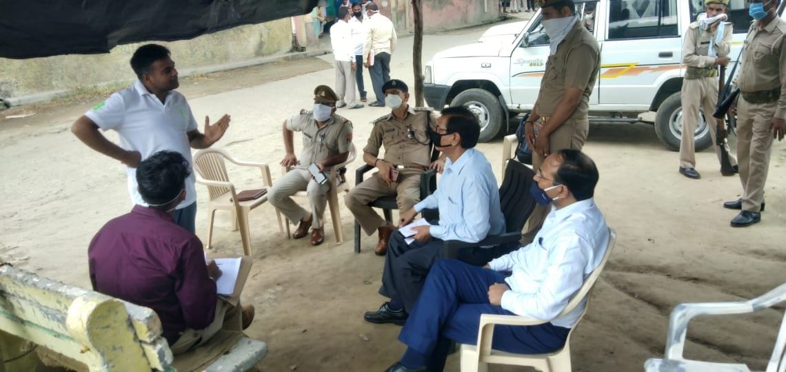 Unaided administration in front of oil mafia in Muzaffarnagar