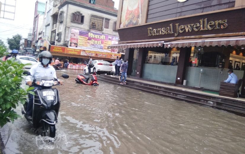 Water is there in civil line road
