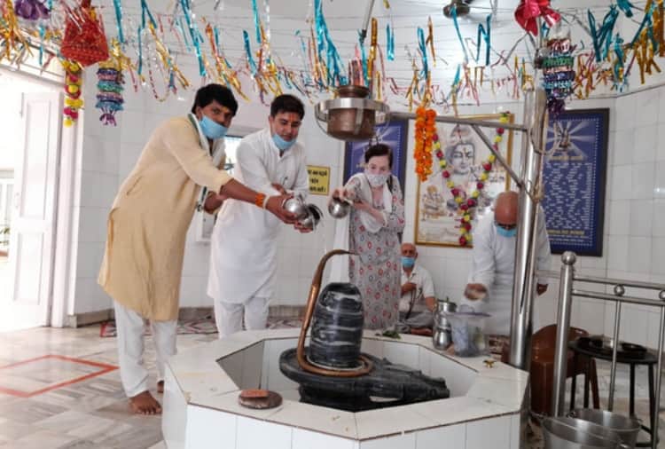 Nag Panchami 2020, Devotees in Temples to Worship Lord Shiva