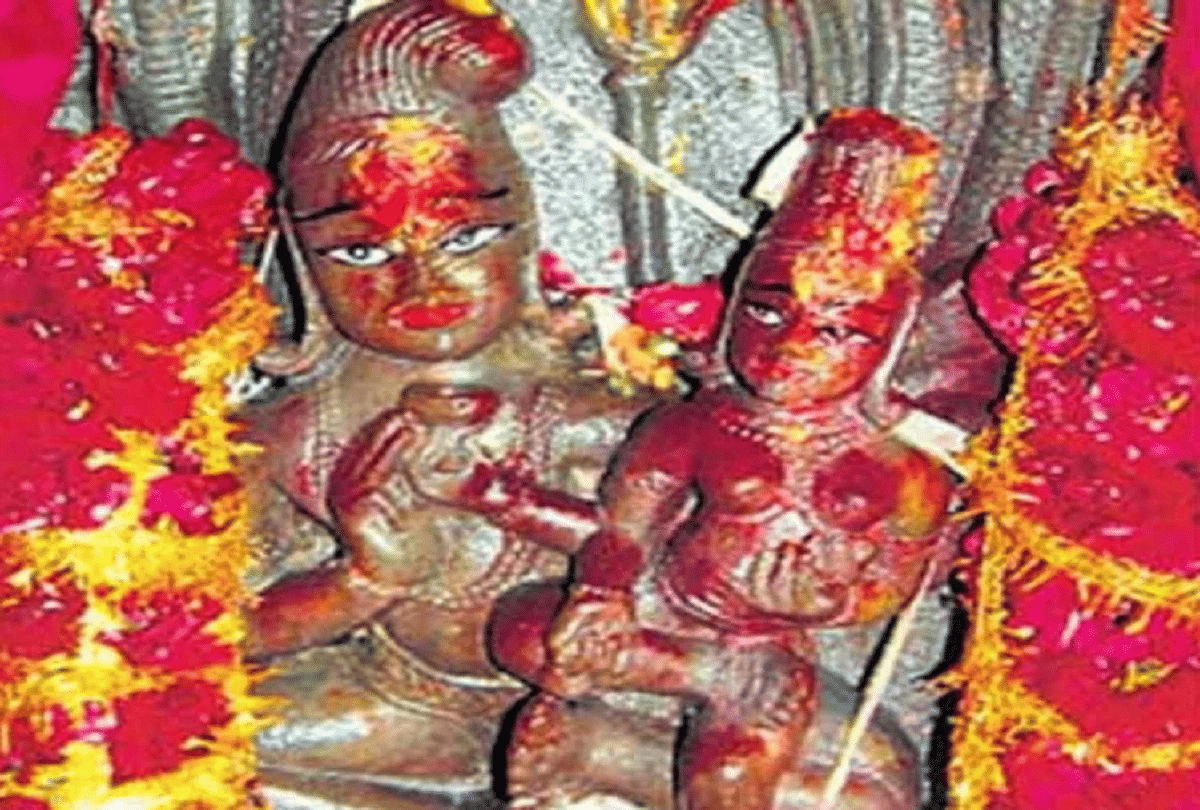 know mysterious about nagchandreshwar mandir ujjain