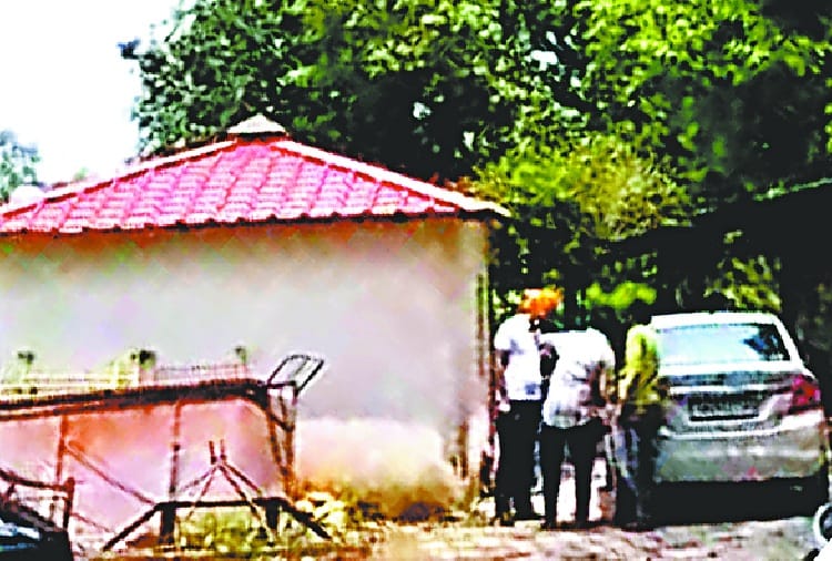 Government Vehicle's Oil Thievery in Chandigarh for Private Vehicles, Petrol Diesal