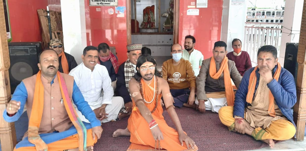 CM statement boils down to pilgrimage priests