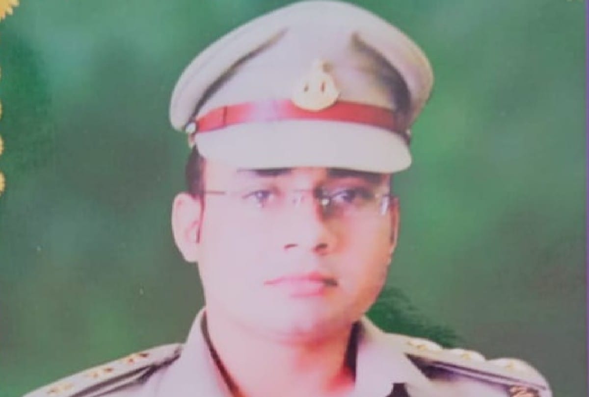 Excise Inspector commits suicide by shoot himself in mainpuri
