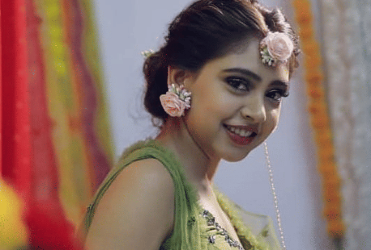 Niti Taylor says Someone Paid To Know About Visitors Morphed Images Sent To Parents