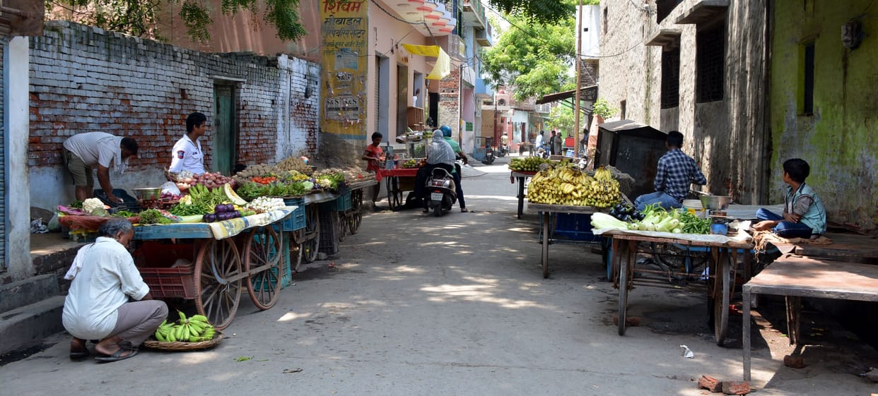 Aligarh: fiercely purchase unlocked Rakshabandhan from today to Friday