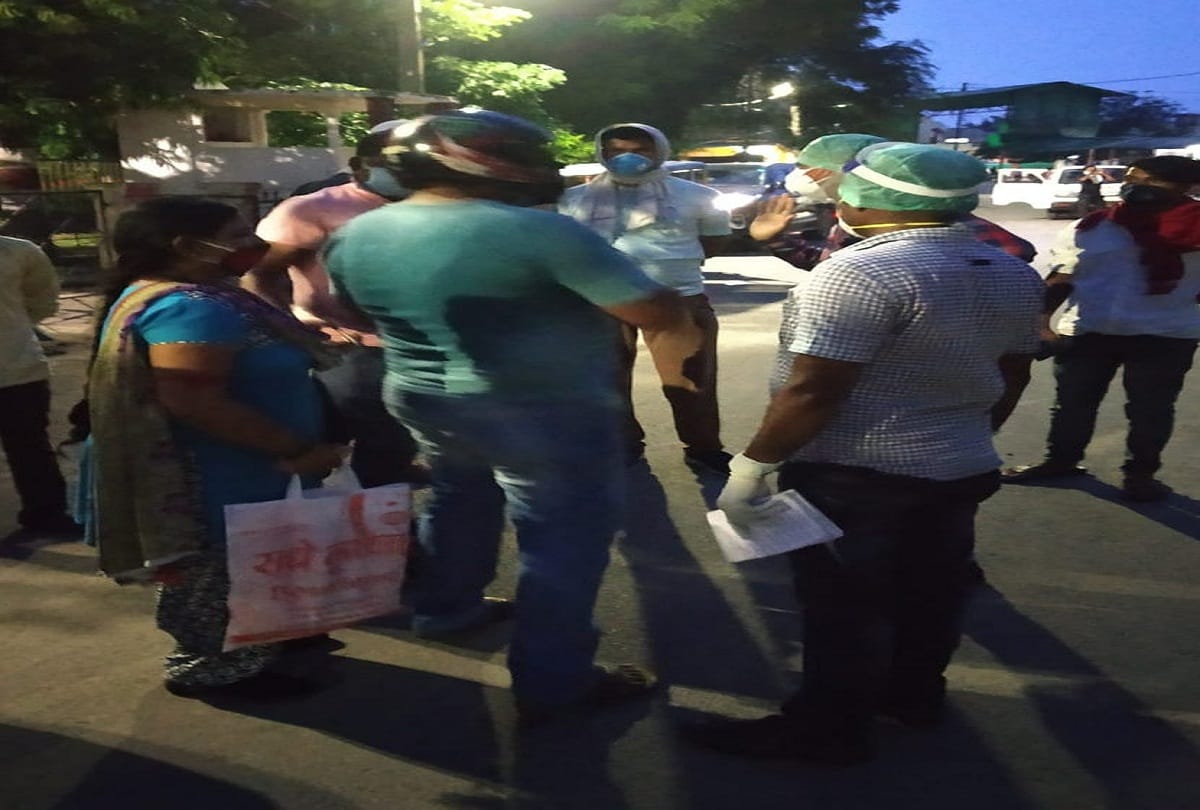 Coron-infected patient admitted in SRN hospital missing, neighbors fiercely uproar