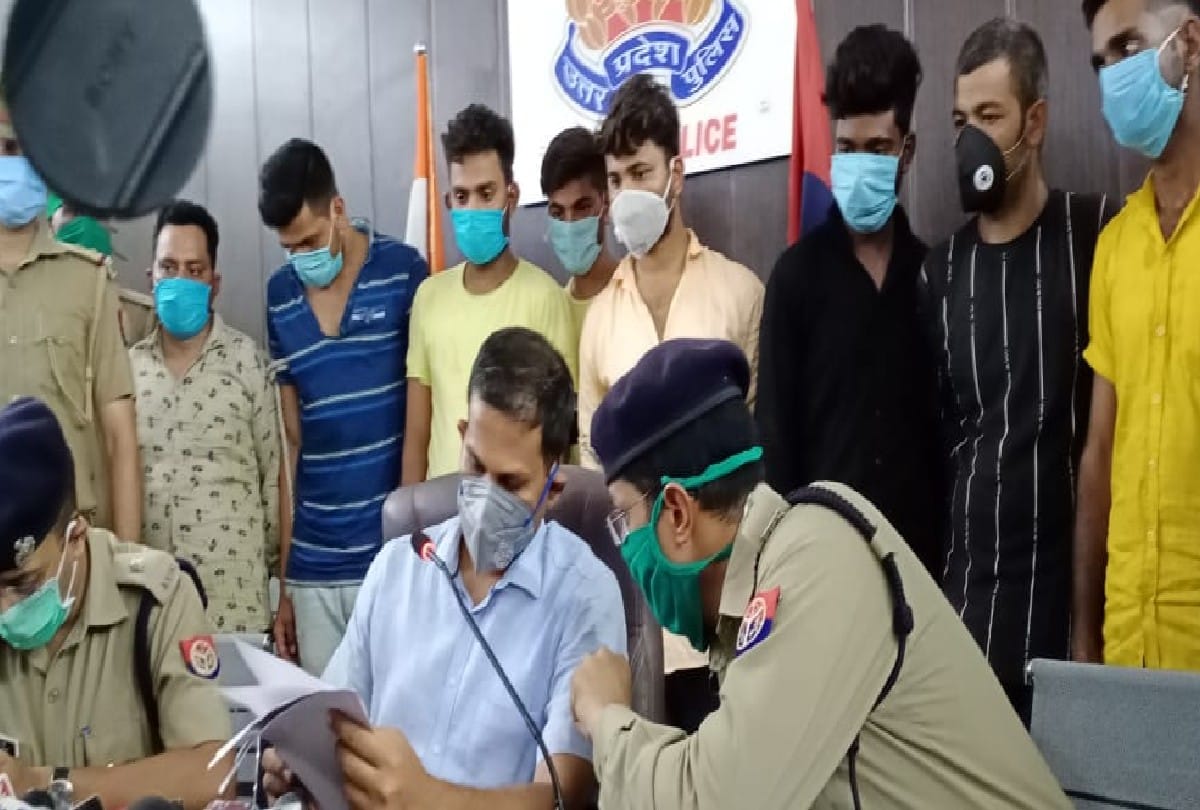 Prostitution Racket Leader told high profile peoples name in agra