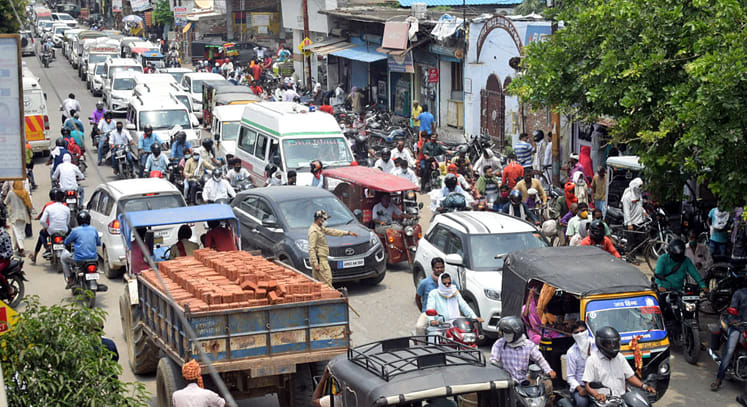 Once the entire market opened, the city became jammed