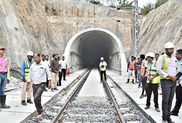 ऋषिकेश-कर्णप्रयाग रेल परियोजना:पहाड़ की सपनों की रेल को लगे तीन और 'पंख' - Rishikesh-karnprayag Rail Project : Three Tunnel Work Completed - Amar Ujala Hindi News Live