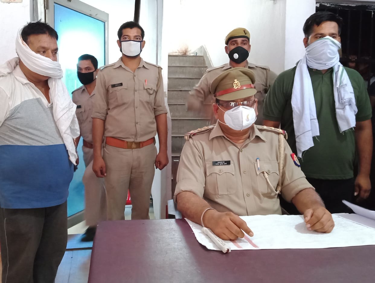 Hathras: Police arrested two accused of murderous attack