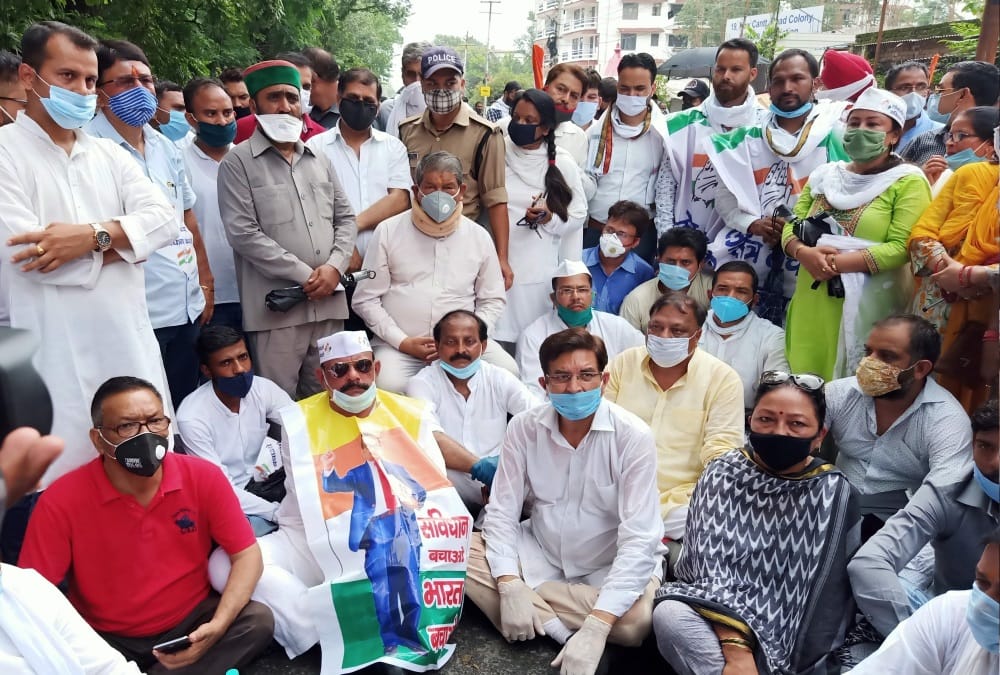 Dehradun: Lawsuit on Former Cm Harish rawat and 200 Congress leaders and Workers