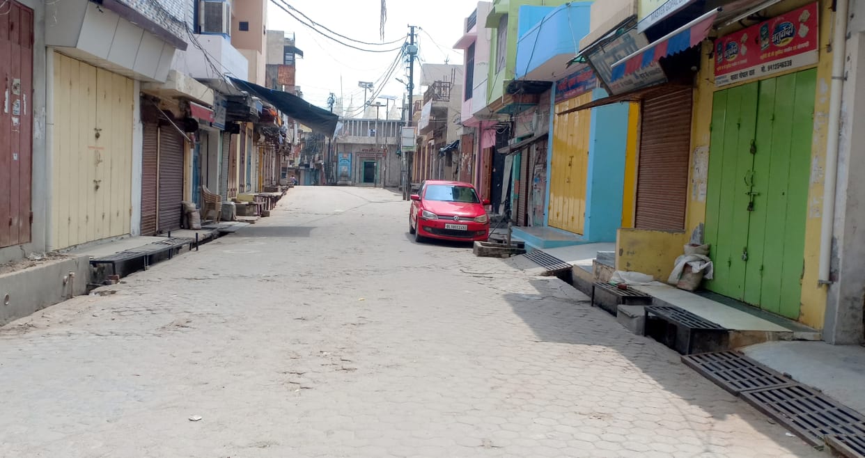 Police strictly enforced to follow the lockdown