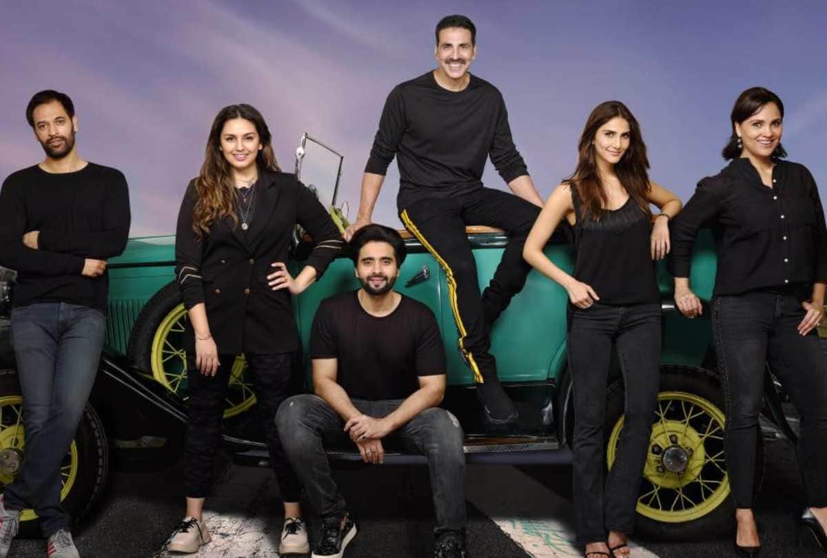 Bell Bottom from shooting set Akshay kumar shoot double shift first time in 18 years