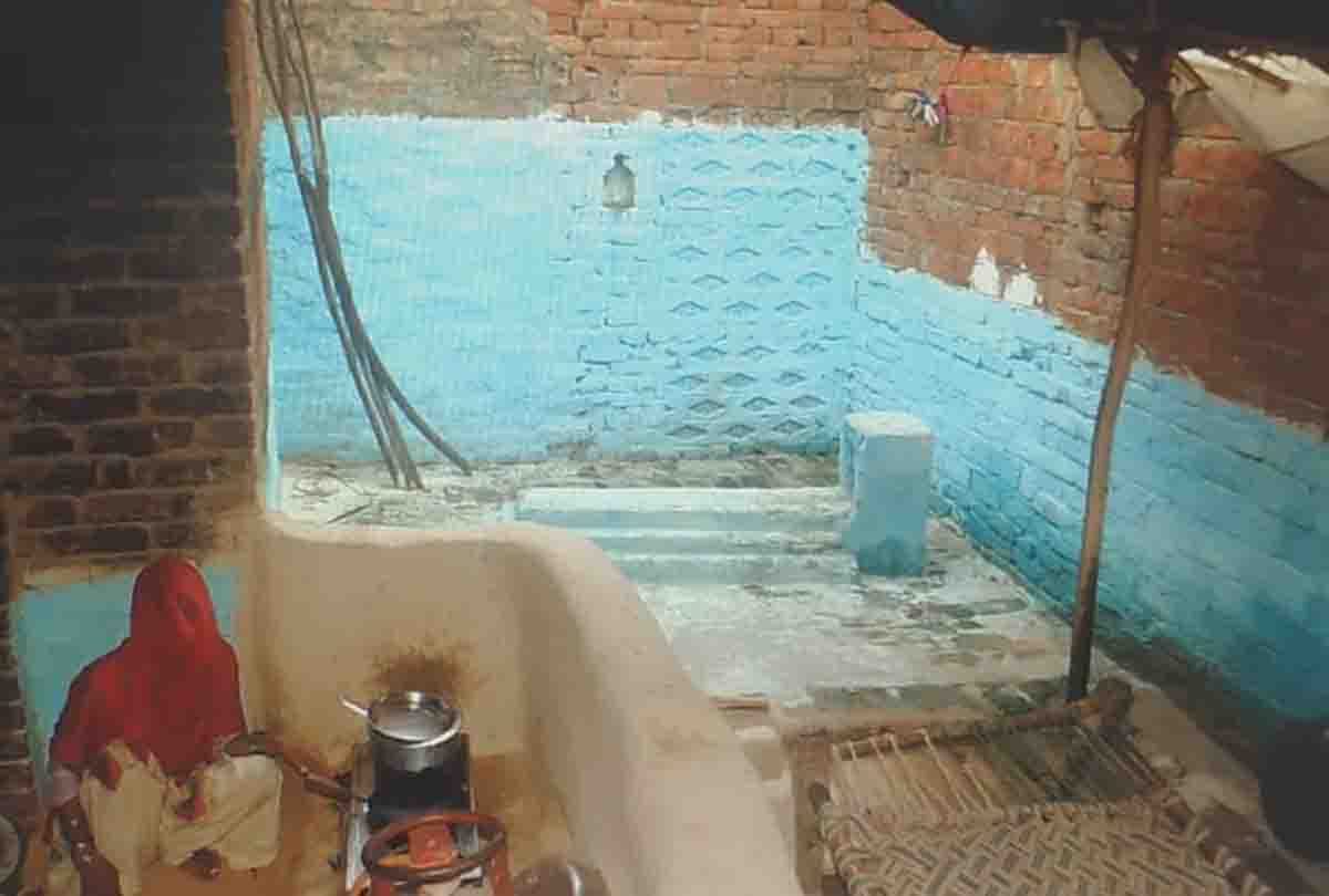 bodies are buried in every house from the courtyard to the stove