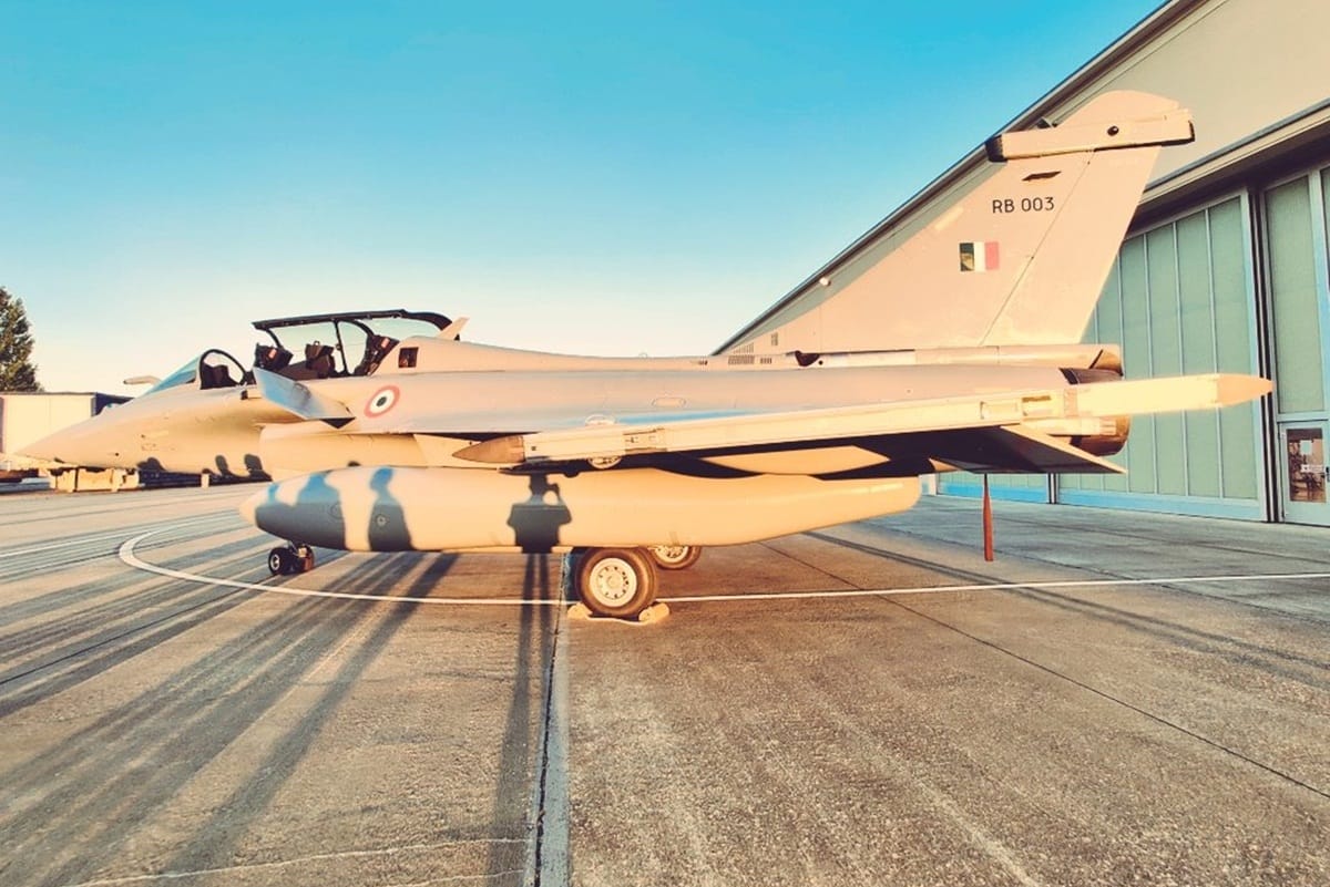 Rafale Jets News in Hindi: Rafale Fighter Aircraft Will Take Off From Frances Istres Airbase For India Flown By Indian Air Force Pilots