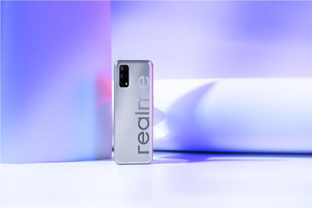 Realme may launch realme v5 smartphone on 3 august 2020 know expected price and specs