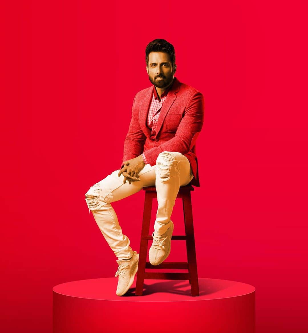 Sonu Sood to help Indore People, Declares to send 10 Oxygen Generators for Corona Patients