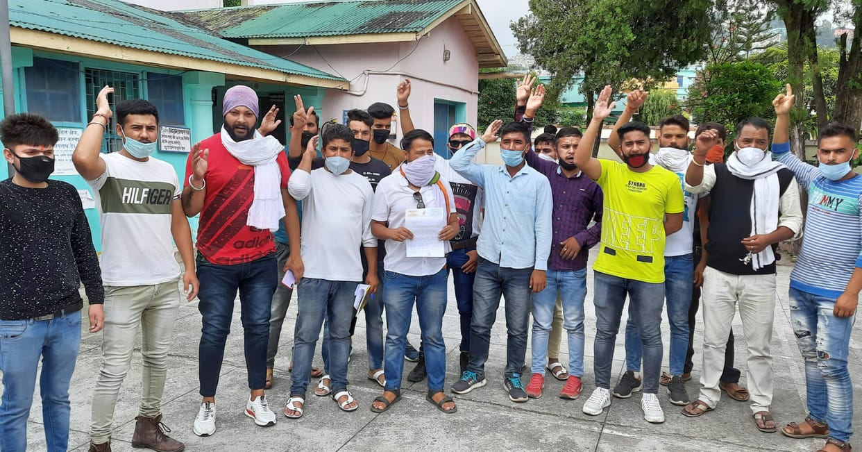 Youth Congress protests demanding increased sampling