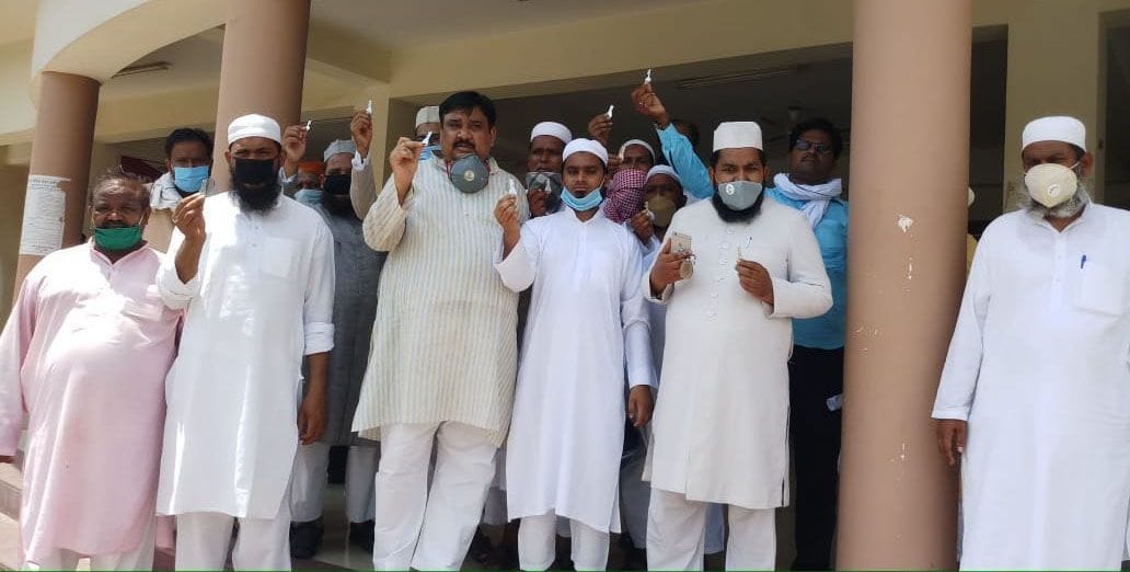 Key of mosques returned