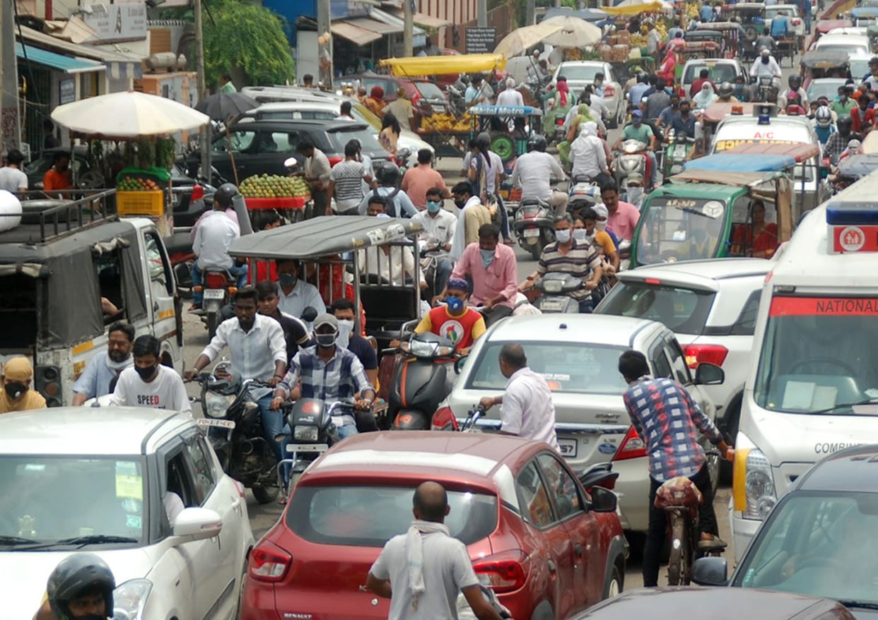 Crowd in the market, jammed