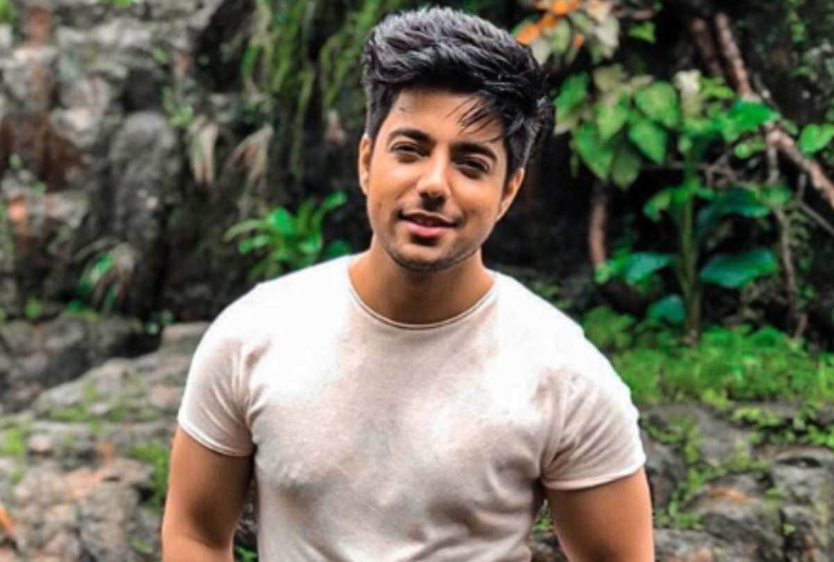unlock zindagi live youtuber and singer Siddharth Slathia interview