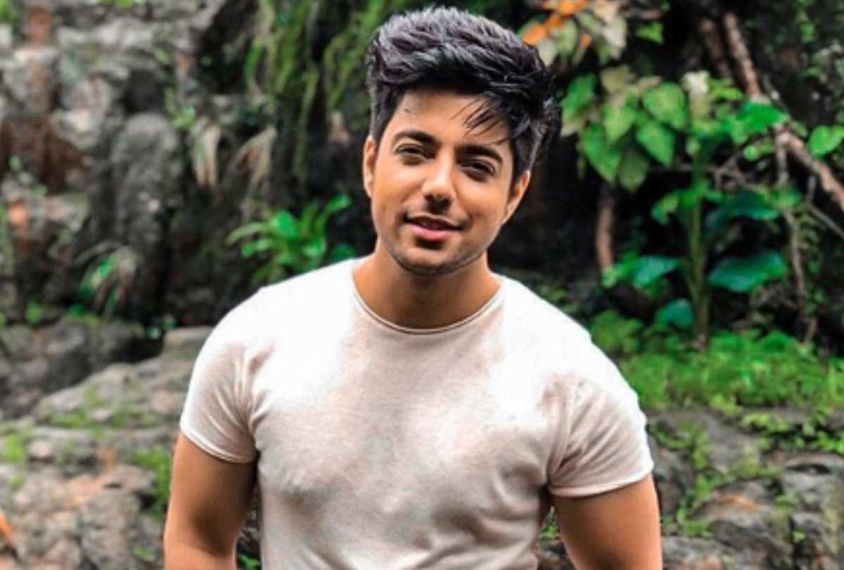 unlock zindagi live youtuber and singer Siddharth Slathia interview