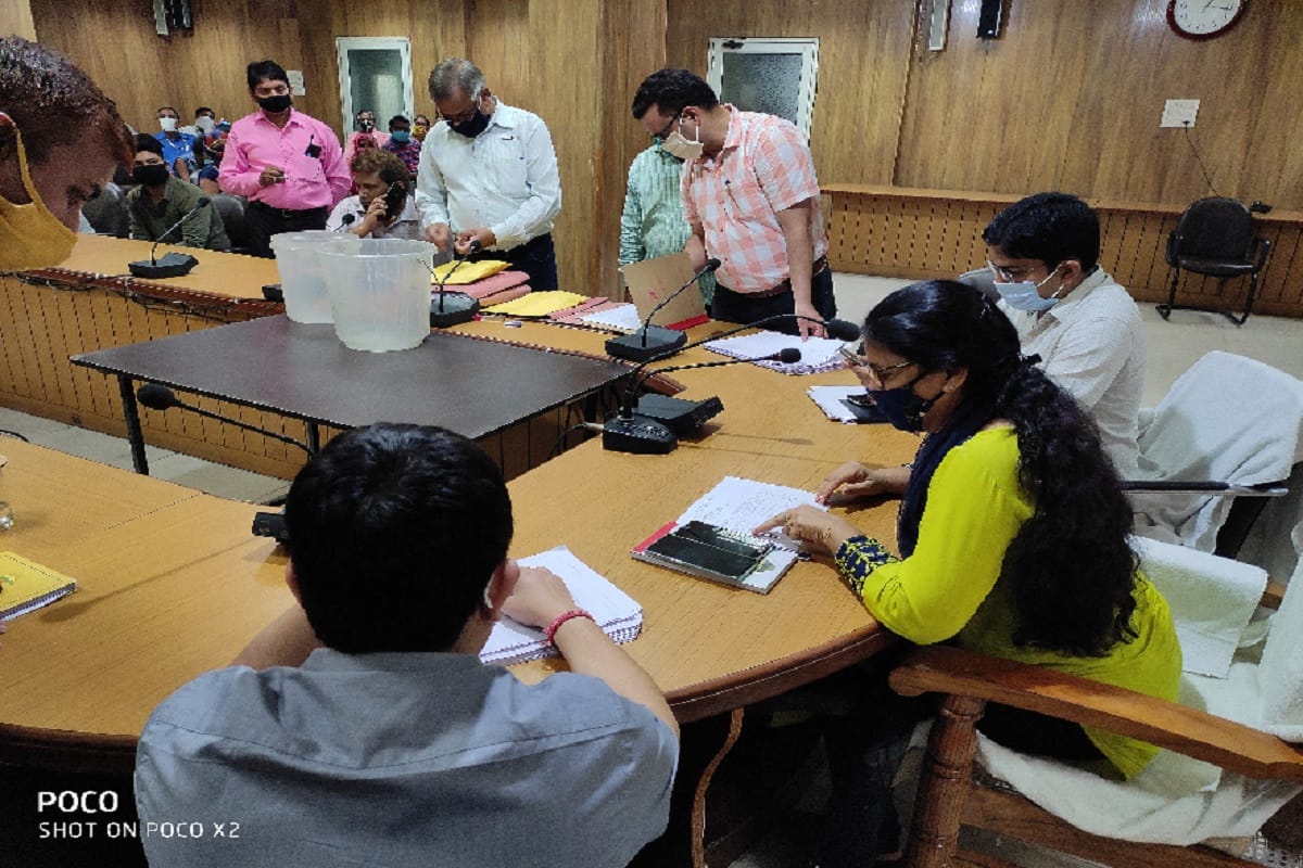 UP News: 500 people found home through PM awas yojna in Meerut
