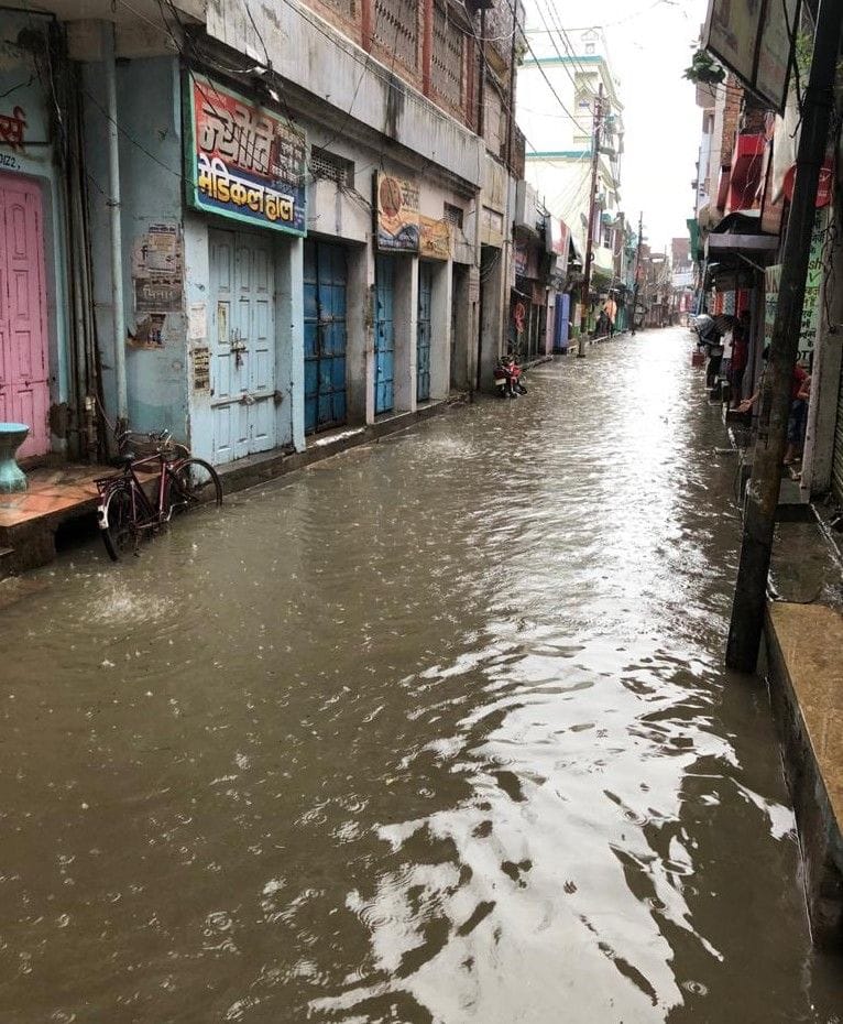 Heavy rains continued throughout the day, life was affected