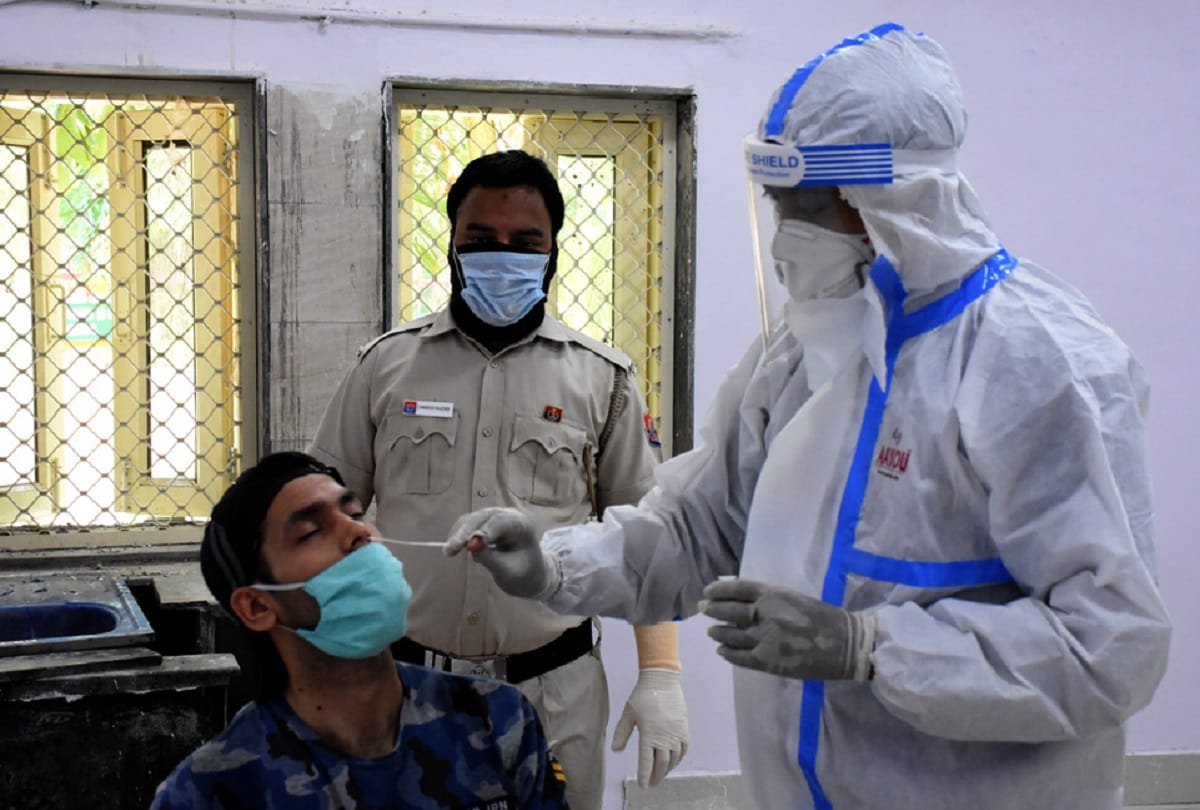 Patients recover twice as much from infected ones in a week