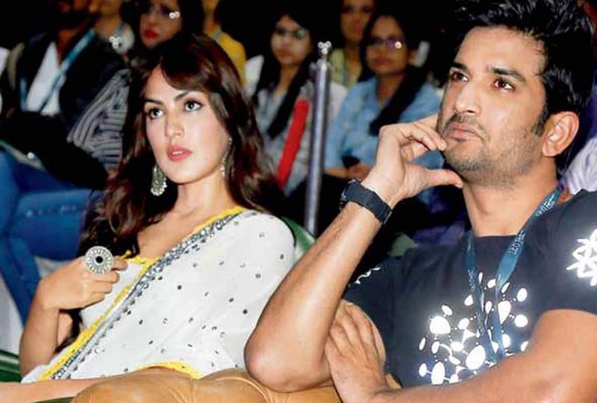 sushant Singh Rajput death actor father reveal in fir Rhea Chakraborty blackmailed his son and she become him mental patient