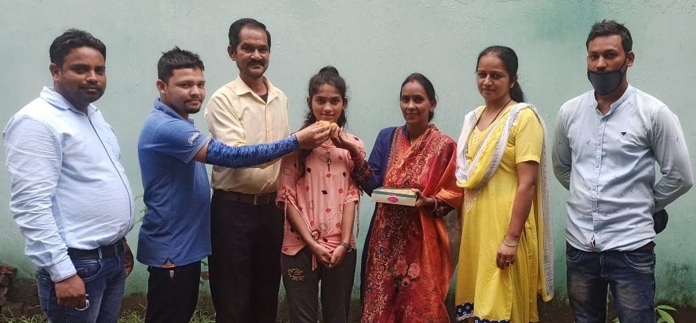Dipanshi wants to become an IAS