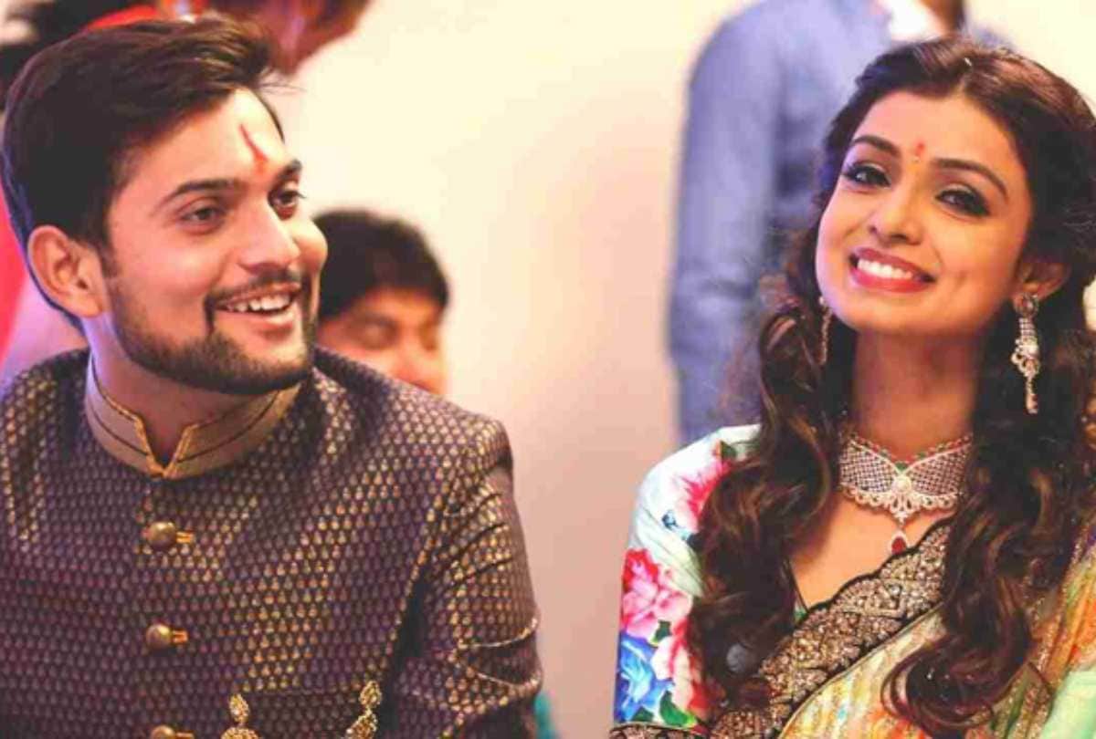 marathi actress mayuri deshmukh husband aashutosh bhakre suicide at 32