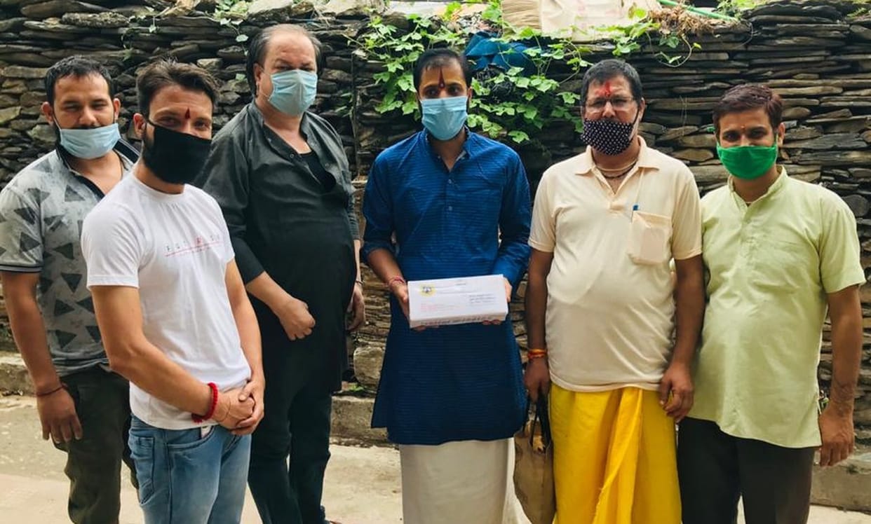 Ayodhya sent the soil and water of Devprayag