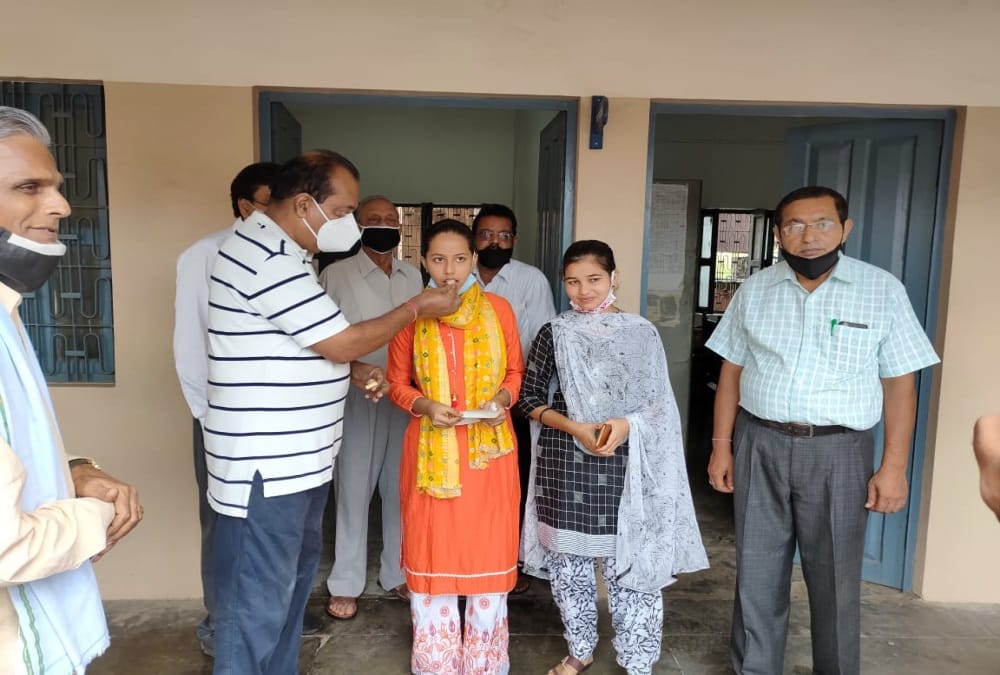 Uk Board 12th Result 2020: Intermediate Topper Beauty Vatsal Success Story and Interview